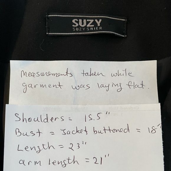 Lot - Jacket and blouse - Picture 6 of 15